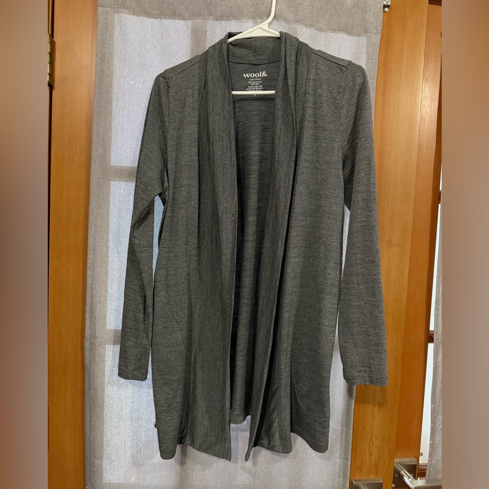 Wool& Landmark cardigan